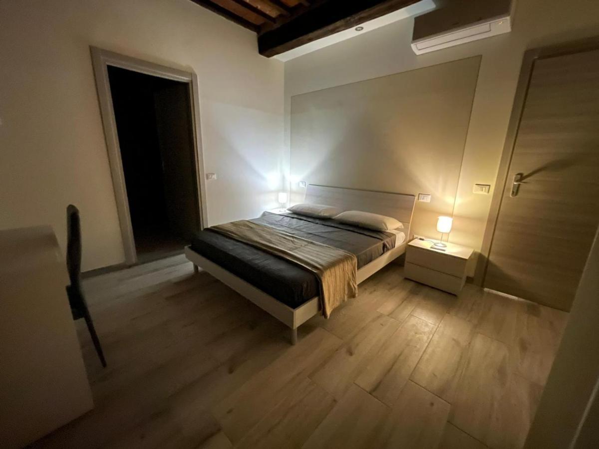 Rent Room Iacopo Capannori Exteriér fotografie